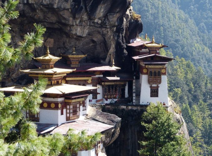 6D Mesmerizing Bhutan